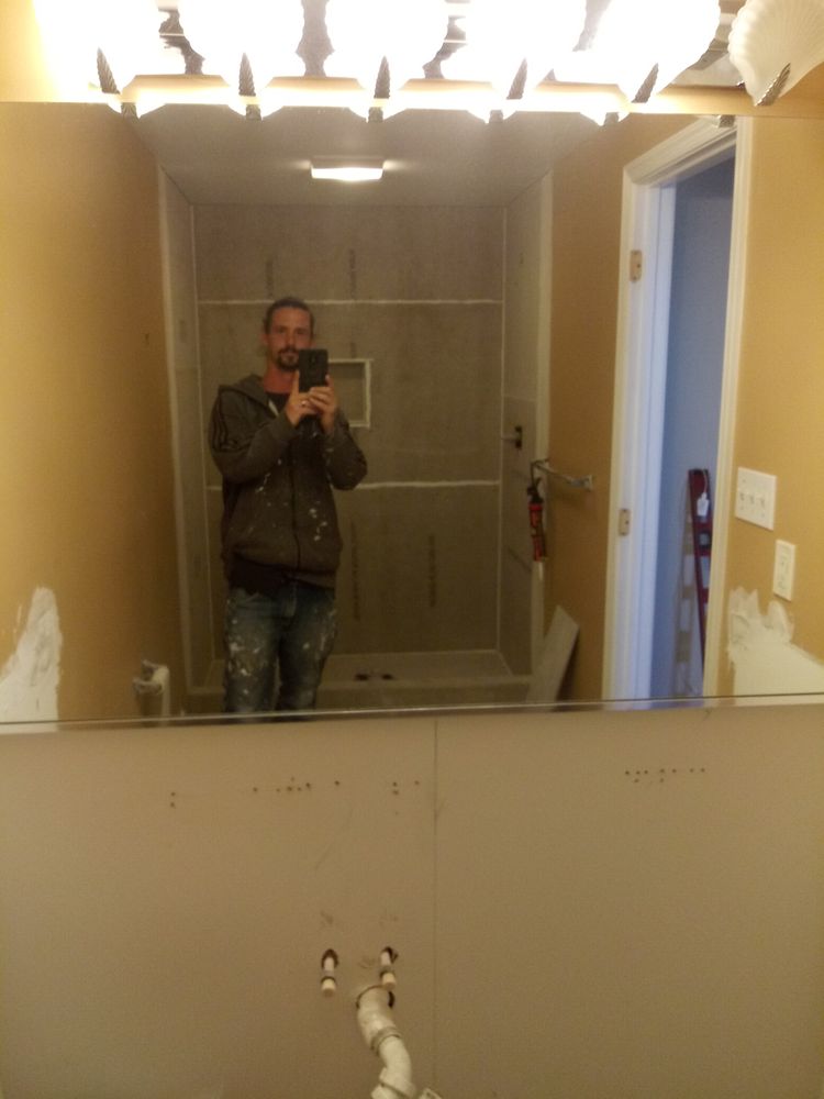 Slide of Mr Bath Grip