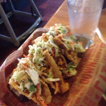 Applebee's Grill + Bar - Chicken wonton tacos - Sports Bars Near Me - Bessemer, Alabama