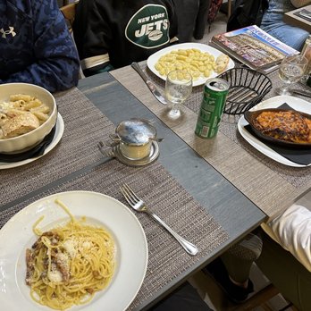 La Famiglia - Pasta dishes and Lasagna - Italian Near Me - Rome, RM