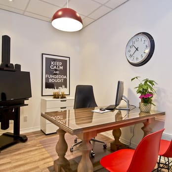 RE/MAX Edge Realty - Client Room - Real Estate Agents Near Me - Toronto, Ontario RE/MAX Edge Realty - Client Room - Real Estate Agents Near Me - Toronto, Ontario