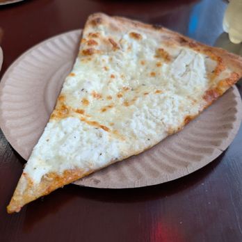 Bronx Pie Pizza - Pizza Near Me - Poughkeepsie, New York