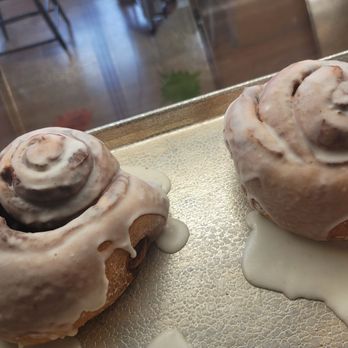 Pastries & Pizza - Baked Cinnamon Rolls - Pizza Near Me - Bandon, Oregon Pastries & Pizza - Baked Cinnamon Rolls - Pizza Near Me - Bandon, Oregon