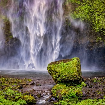 Multnomah Falls - Multnomah Falls - Hiking Near Me - Bridal Veil, Oregon Multnomah Falls - Multnomah Falls - Hiking Near Me - Bridal Veil, Oregon