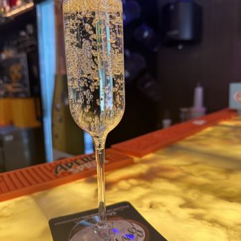 Bar Bubbly - Brut cava - Champagne Bars Near Me - Savannah, Georgia Bar Bubbly - Brut cava - Champagne Bars Near Me - Savannah, Georgia