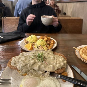 Farm 12 - Breakfast at farm 12 - Venues & Event Spaces Near Me - Puyallup, Washington Farm 12 - Breakfast at farm 12 - Venues & Event Spaces Near Me - Puyallup, Washington