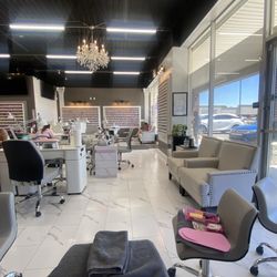 Classy Nail & Spa - Everything is very sleek and beautiful.