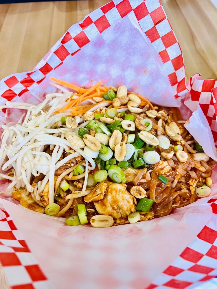 AZTEC INN Updated April 2025 42 Photos & 35 Reviews 2200 Las