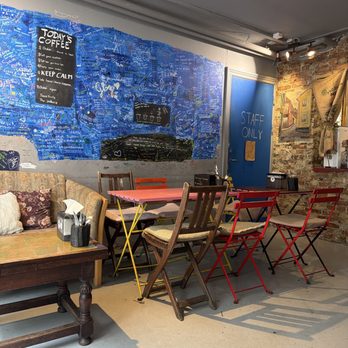 Coffee Fellaz - Vibe - Cafes Near Me - Copenhagen, 84 Coffee Fellaz - Vibe - Cafes Near Me - Copenhagen, 84