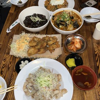 The Ppong - Top to bottom kimchi bokkeumbab, jiajang myun, jjam ppong, dak nalgae twigim, tangsuyuk - Noodles Near Me - Los Angeles, California