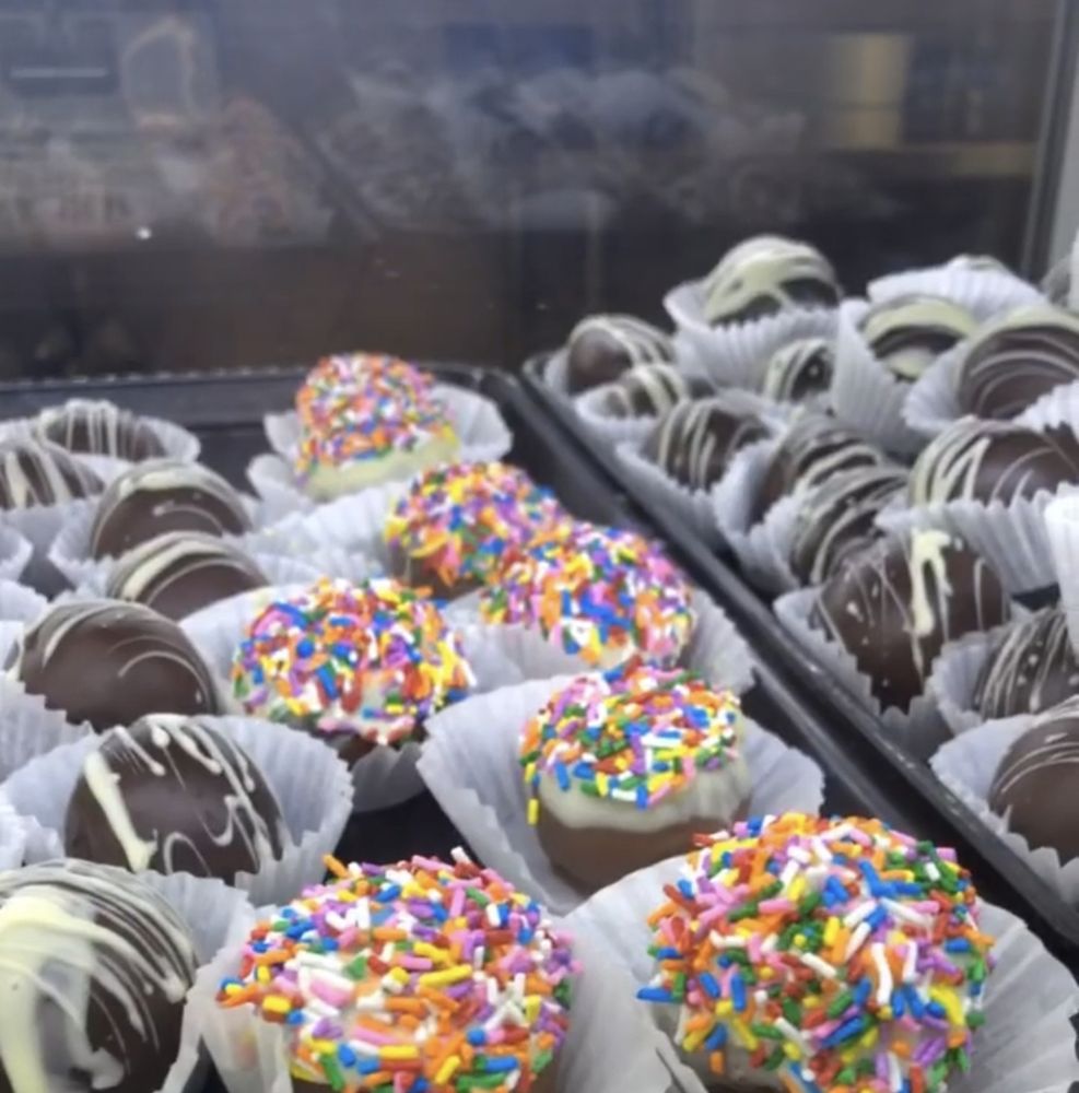 FOUR CORNERS BAKERY EATERY Updated September 2024 34 Photos & 23