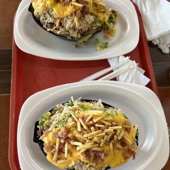 La Papa - Chicken baked potato - Puerto Rican Near Me - Aguada, Puerto Rico