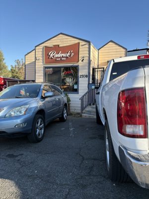 Roderick's BBQ by null