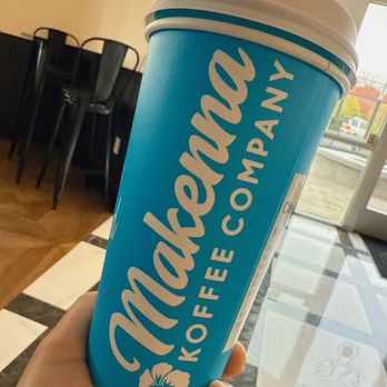 Makenna Koffee - Maui latte - Bagels Near Me - Valencia, California Makenna Koffee - Maui latte - Bagels Near Me - Valencia, California