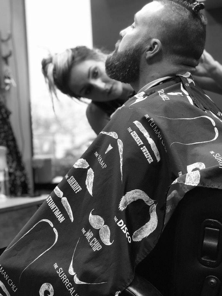 Dead South Barbershop Logo