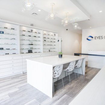 EYES ON PCH OPTOMETRY - Dispensing and Waiting Area - EYES ON PCH OPTOMETRY - Optometrists Near Me - El Segundo, California EYES ON PCH OPTOMETRY - Dispensing and Waiting Area - EYES ON PCH OPTOMETRY - Optometrists Near Me - El Segundo, California
