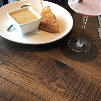 Baker's Crust Artisan Kitchen - Breakfast & Brunch Near Me - Ashburn, Virginia Baker's Crust Artisan Kitchen - Breakfast & Brunch Near Me - Ashburn, Virginia