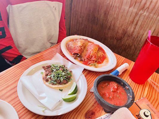 El Rancho Tapatio by null