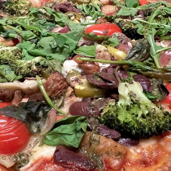 Blaze Pizza - Build Your Own Pizza (11-inch) close up. - Pizza Near Me - Laguna Niguel, California Blaze Pizza - Build Your Own Pizza (11-inch) close up. - Pizza Near Me - Laguna Niguel, California