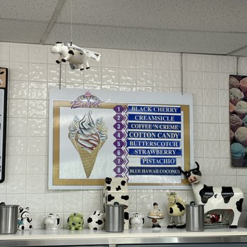 Holy Cow - May 2023 - Ice Cream & Frozen Yogurt Near Me - Red Hook, New York