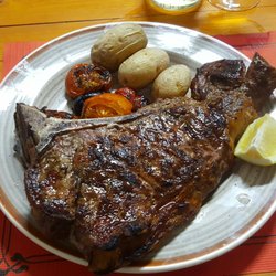 El Kuarto - Tasca Tere - 1000g gegrillter Ochse.