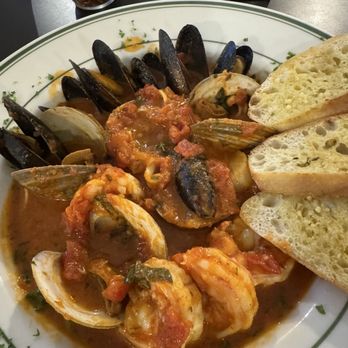 Yuno’s Cafe - Cioppino at Yuno's - Coffee & Tea Near Me - Port Hueneme, California Yuno’s Cafe - Cioppino at Yuno's - Coffee & Tea Near Me - Port Hueneme, California