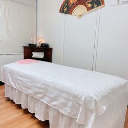 Asian Star Massage
