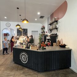 Anhelo Coffee - Bar area