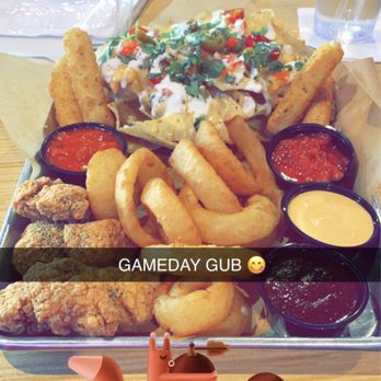Buffalo Wild Wings - House sampler boneless chicken onion rings mozzi sticks & chicken nachos - American Near Me - South Bend, Indiana