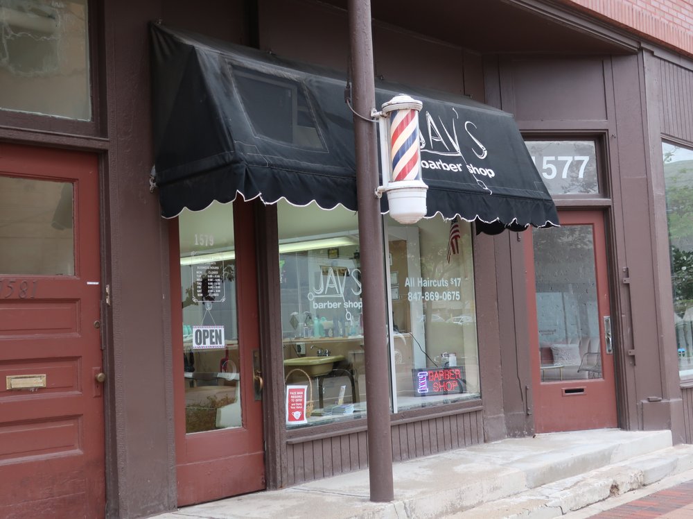 JAYS BARBER SHOP Updated September 2024 57 Reviews 1579 Maple Ave