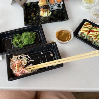 Akino - Spicy Kani Salad Seaweed Salads Shrimp Eel Salmon Dragon Spicy Salmon Roll - Sushi Bars Near Me - Elmhurst, New York Akino - Spicy Kani Salad Seaweed Salads Shrimp Eel Salmon Dragon Spicy Salmon Roll - Sushi Bars Near Me - Elmhurst, New York