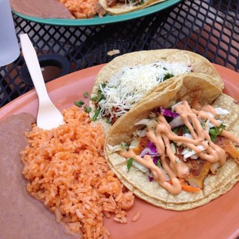 Flaco's Tacos - Fish and Al Pastor combo - Mexican Near Me - Chicago, Illinois