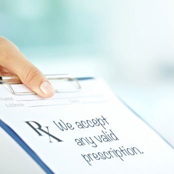 Davis Visionworks 10 Photos 36 Reviews Eyewear Opticians 85 11 126th St Kew Gardens Ny Phone Number Yelp