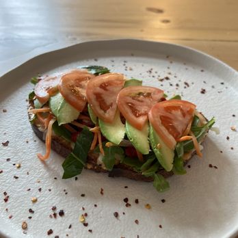 Mo Cafe - Coffee & Tea Near Me - New York, New York