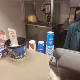 Selling Old Popcorn! Don't buy popcorn at this place. Leftovers are not thrown away but bagged to sell days later. How cheap? Selling Old Popcorn! Don't buy popcorn at this place. Leftovers are not thrown away but bagged to sell days later. How cheap?