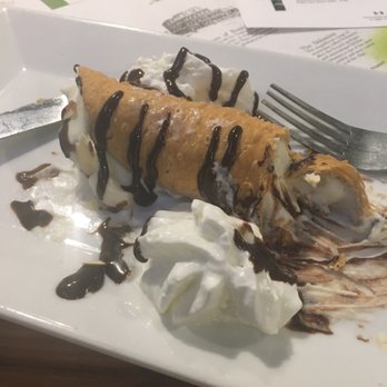 Coco & Nini's Restaurant and Lounge - Cannoli - Italian Near Me - Carlisle, Iowa