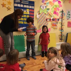 Juguemos A Cantar - Spanish For kids in brooklyn