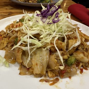 Sa Thai - Spicy Jungle Noodles with chicken - Salad Near Me - Albuquerque, New Mexico