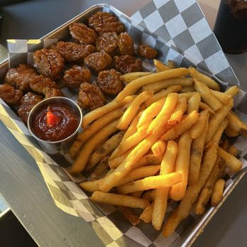 6ixty Wings - Sweet heat boneless wings - Chicken Wings Near Me - San Antonio, Texas 6ixty Wings - Sweet heat boneless wings - Chicken Wings Near Me - San Antonio, Texas