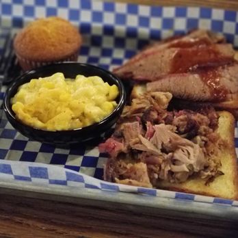 Famous Dave's Bar-B-Que - Comfort Food Near Me - St. Paul, Minnesota Famous Dave's Bar-B-Que - Comfort Food Near Me - St. Paul, Minnesota