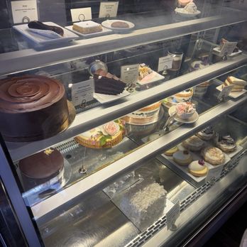 Tartine Bakery - Bakeries Near Me - San Francisco, California Tartine Bakery - Bakeries Near Me - San Francisco, California