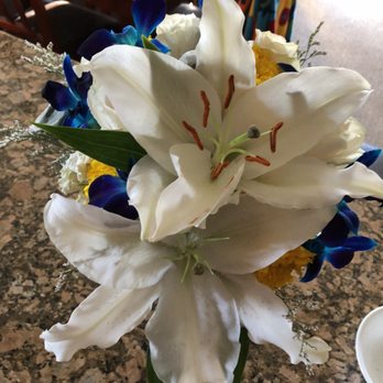 Rose Petals Florist - Florists Near Me - Stateline, Nevada