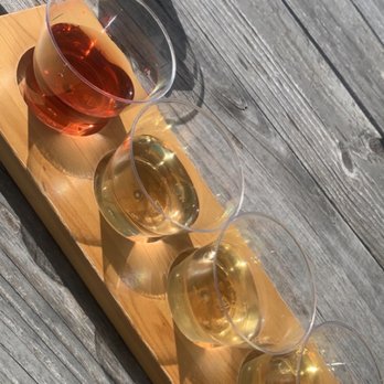 Hidden Hills Farm and Vineyard - Wineries Near Me - Frederick, Maryland