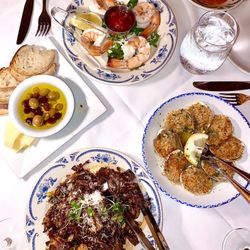 Primi Italian Steakhouse - Dinner Table