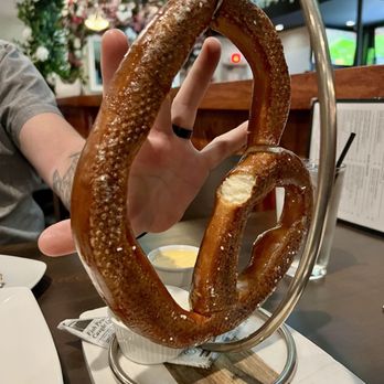 Dante’s - Bar Pretzel - New American Near Me - Clifton, New Jersey Dante’s - Bar Pretzel - New American Near Me - Clifton, New Jersey