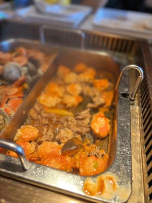 Chong Qing Wharf Hot Pot & LAANKEE LEMON TEA山城码头火锅&澜记港式茶饮 by null