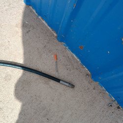 Sanpedro Shell - Tried to be use the free air machine but it's broken and also has other issues.
