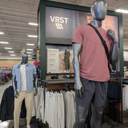 DICK'S Sporting Goods