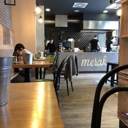 Merak - Blick auf die Theke...
