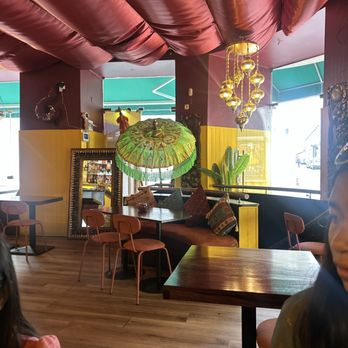 Tikka Chowk - Indian Near Me - Lisbon, 11 Tikka Chowk - Indian Near Me - Lisbon, 11