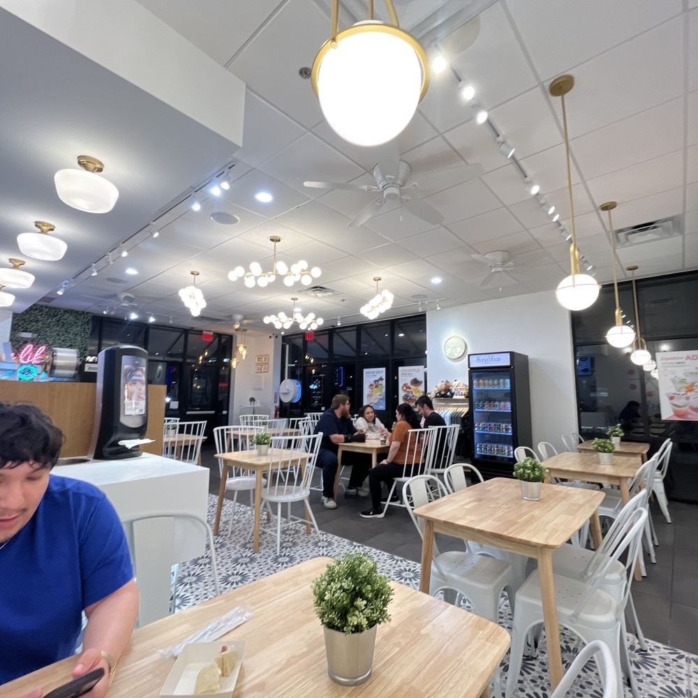 Snoba cafe - Seating Area - Desserts Near Me - Wichita Falls, Texas Snoba cafe - Seating Area - Desserts Near Me - Wichita Falls, Texas